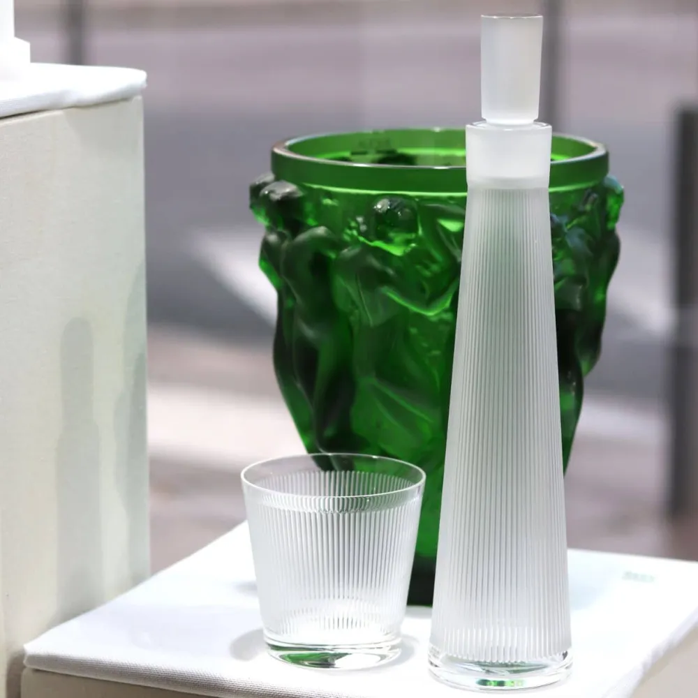 Vessière Cristaux Art De La Table|Carafes Cristal Daum Baccarat Lalique|Carafe à liqueur Wingen Lalique